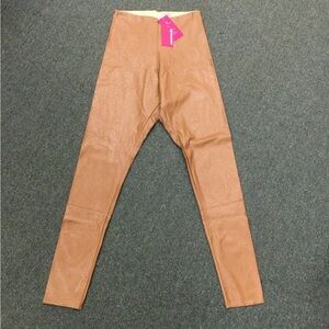 COMMANDO LEGGINGS, NWT, SIZE LARGE